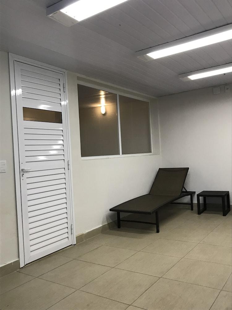 Nobile Inn Dutra Rio De Janeiro サン・ジョアン・デ・メリチ エクステリア 写真