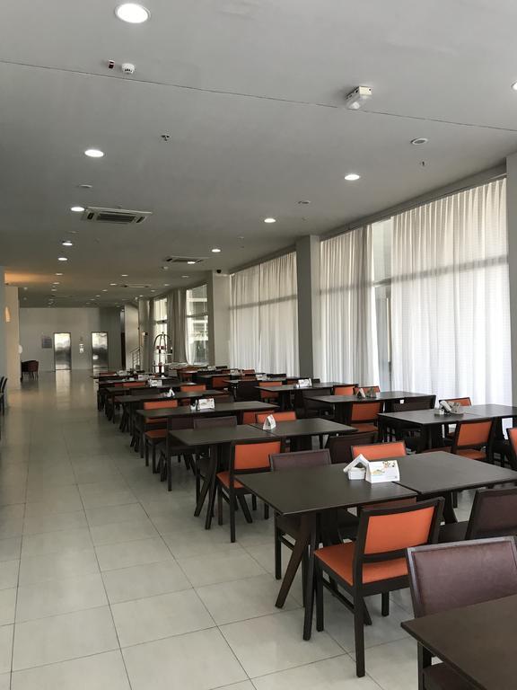 Nobile Inn Dutra Rio De Janeiro サン・ジョアン・デ・メリチ エクステリア 写真